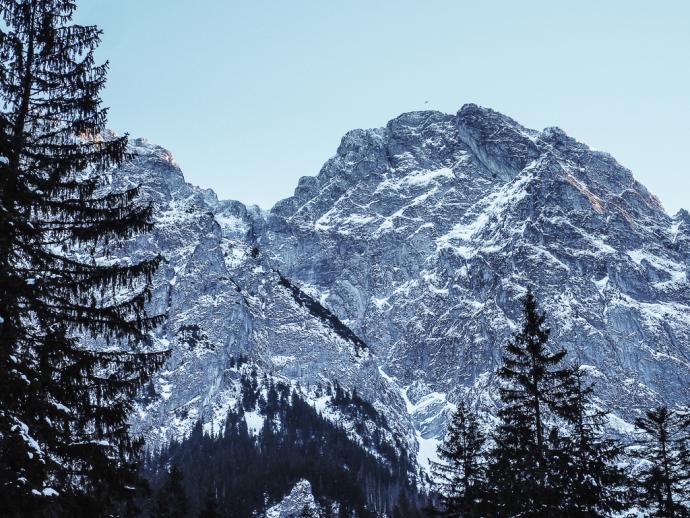 Widok na Giewont z Doliny Strążyskiej