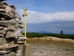 Szczyt Pilska - widok na Babią Górę